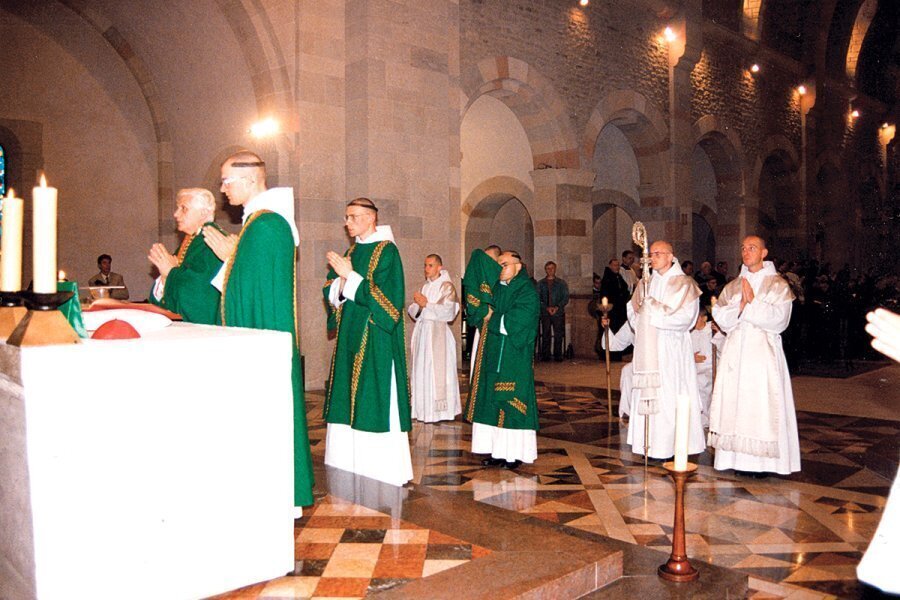 Adieu à Benoît XVI, le Pape de la paix liturgique