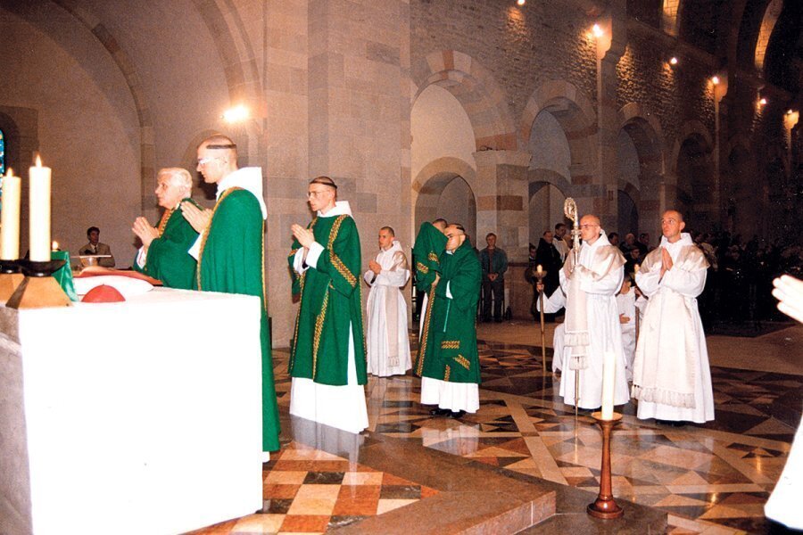 Adieu à Benoît XVI, le Pape de la paix liturgique